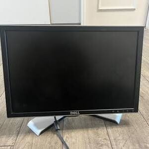 Dell P1913B 19 Inch LED Monitor | Widescreen Display | VGA + DVI + USB Hub | Grade A Used | Office & Home Monitor