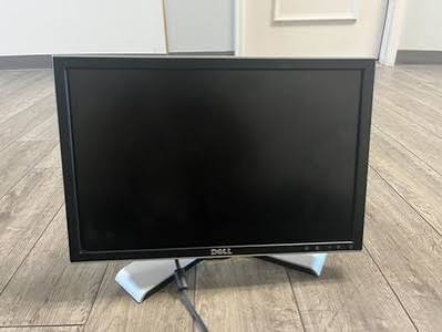 Dell P1913B 19 Inch LED Monitor | Widescreen Display | VGA + DVI + USB Hub | Grade A Used | Office & Home Monitor